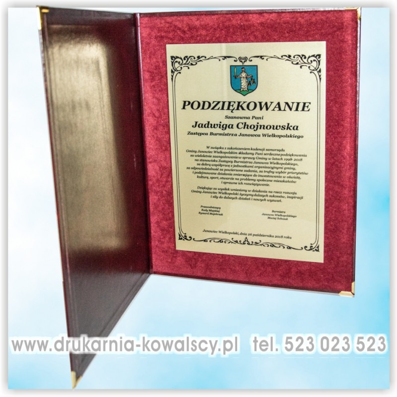 DYPLOM OKOLICZNOŚCIOWY W TECZCE Z GRAWERTONEM