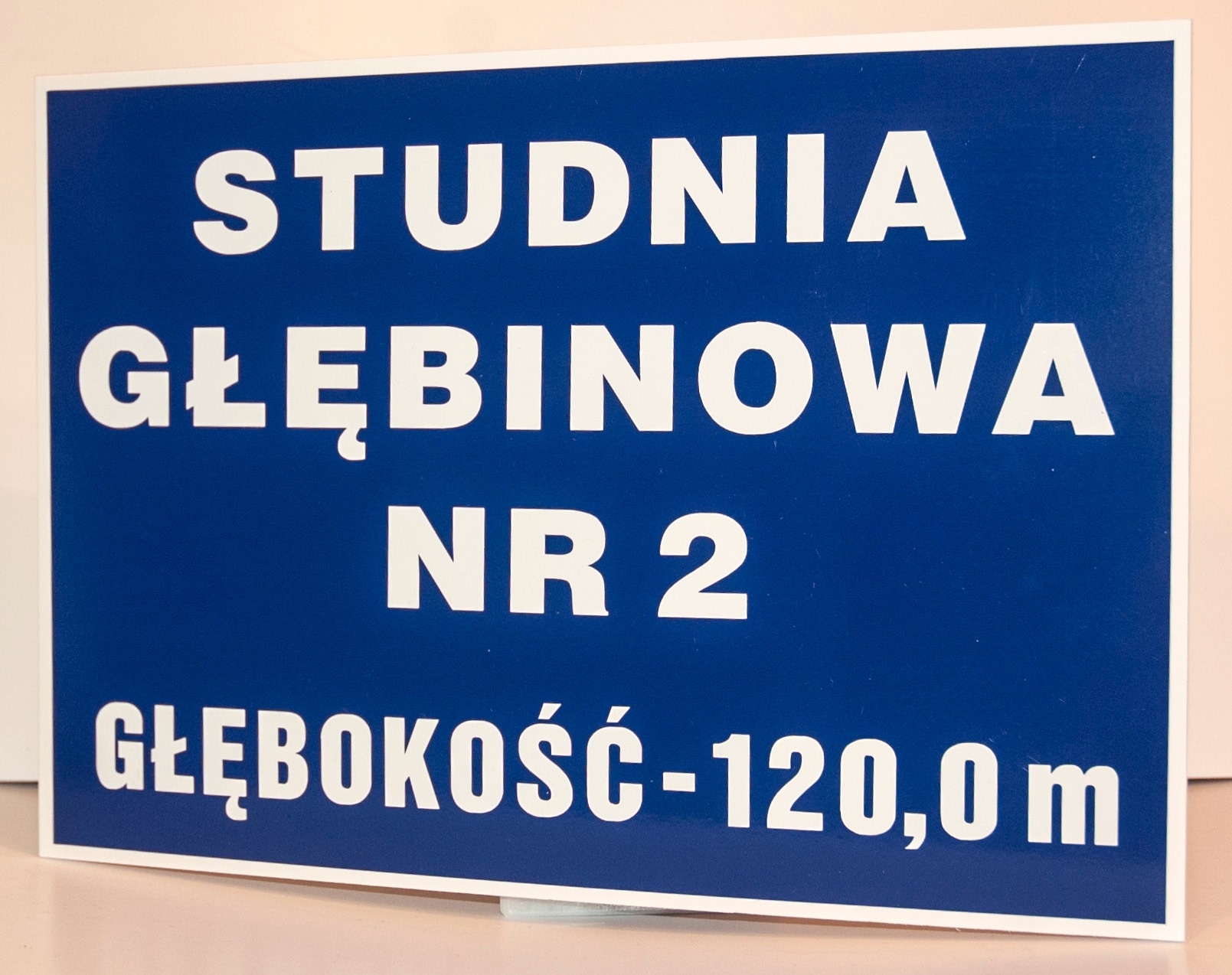 TABLICA INFORMACYJNA, SZYLD o wymiarze 70x40 cm